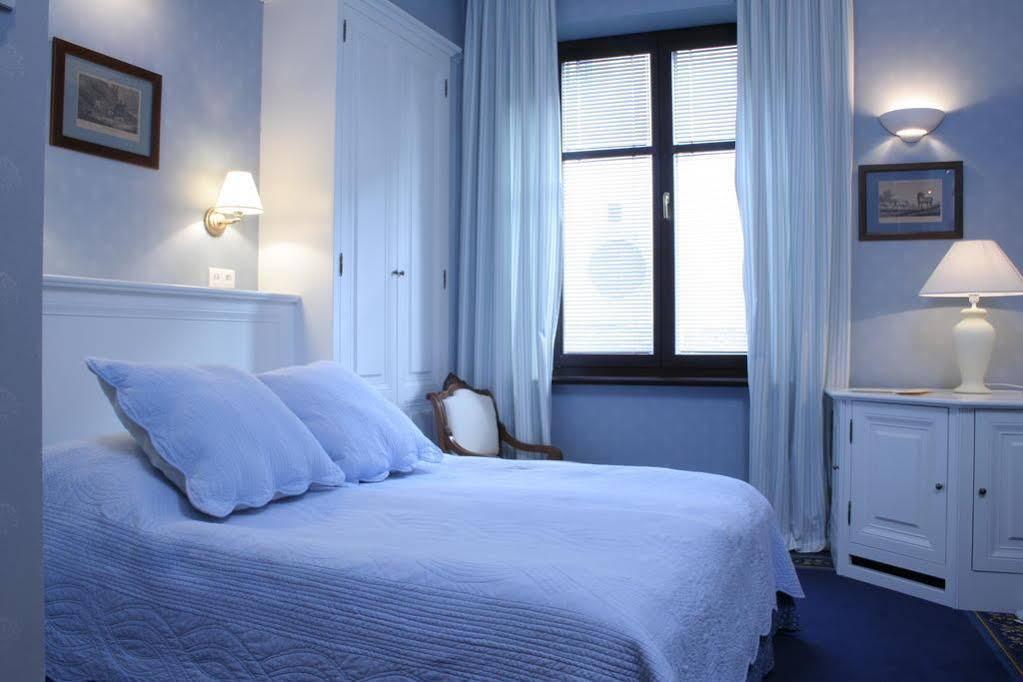 Hotel Grodek Красков Екстериор снимка A bedroom