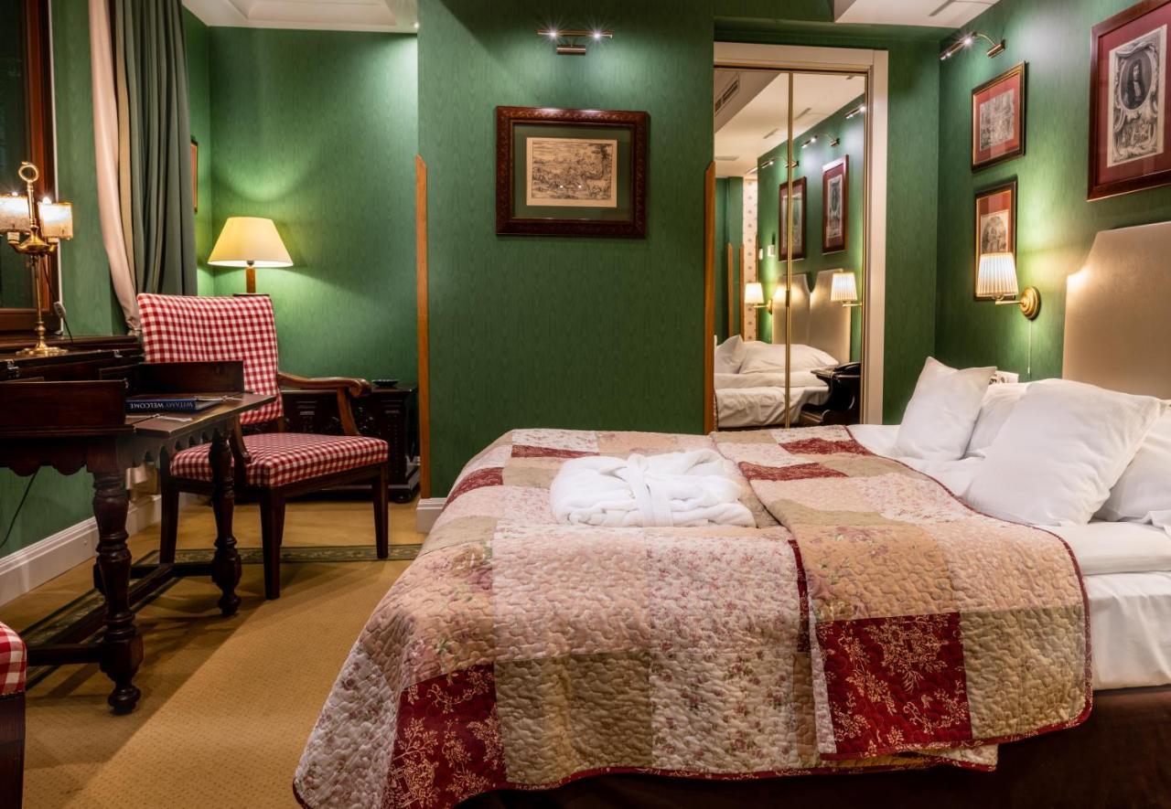 Hotel Grodek Красков Екстериор снимка