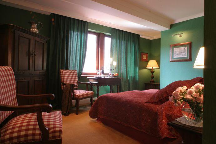 Hotel Grodek Красков Екстериор снимка A room at the hotel